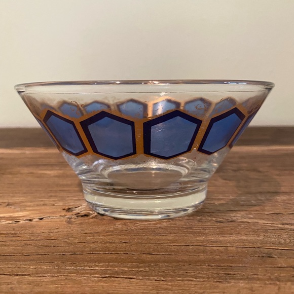 Vintage Washington Pasinski Blue Hexagon Bowl 
One Bowl - Picture 2 of 11